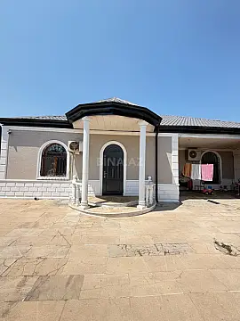 Satılır 5 otaqlı həyət evi 120 m² — Bakı, Binə 5 otaq 120.00 m²
