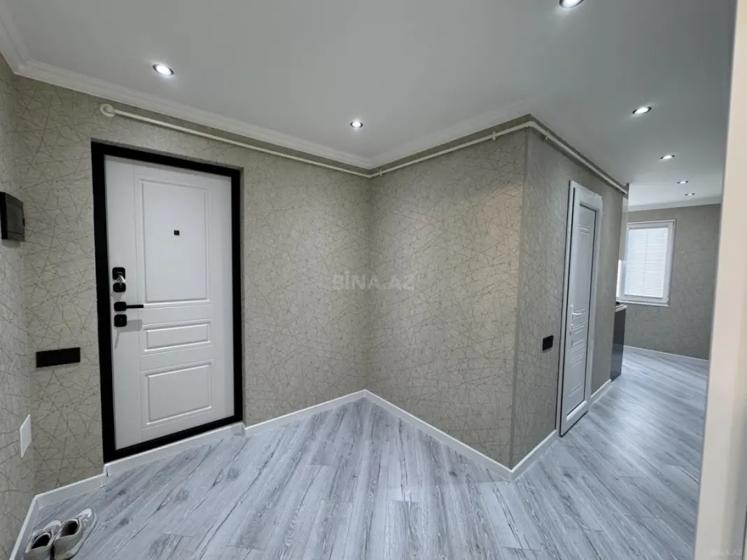 Satılır 3 otaqlı mənzil 65 m²