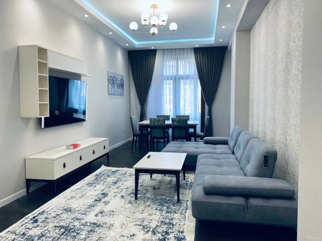 Kirayə verilir 2 otaqlı mənzil 110 m²