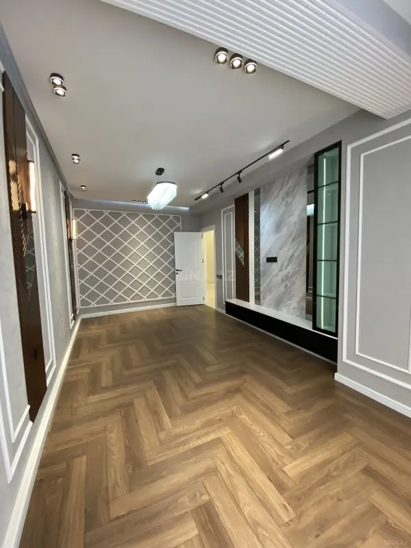 Satılır 3 otaqlı mənzil 98 m²