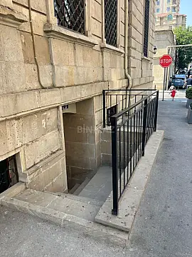 Kirayə verilir obyekt 155 m² — Bakı 155.00 m²