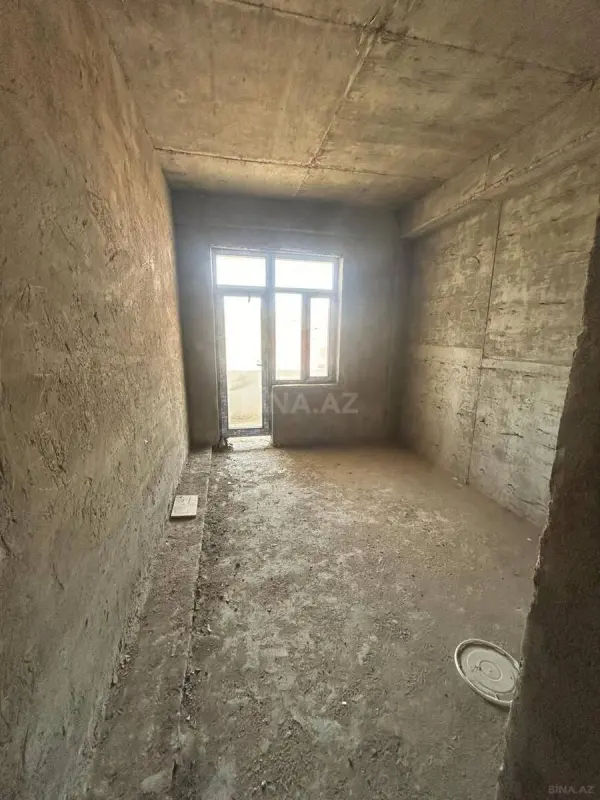 Satılır 3 otaqlı mənzil 105 m²