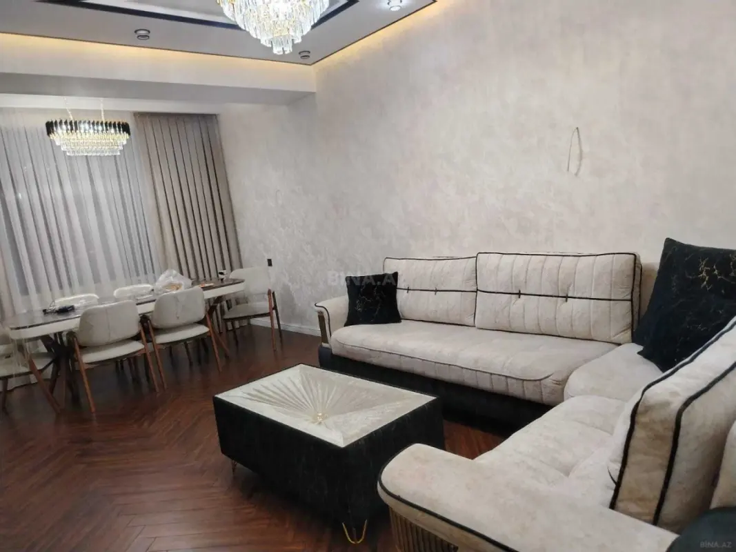 Satılır 2 otaqlı mənzil 52 m²