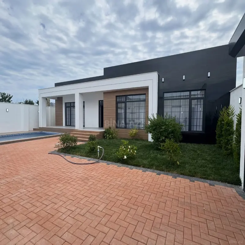 Satılır 4 otaqlı həyət evi 180 m²