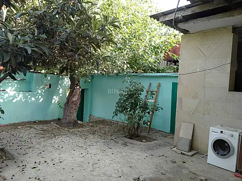 Satılır 4 otaqlı həyət evi 140 m² — Bakı 4 otaq 140.00 m²