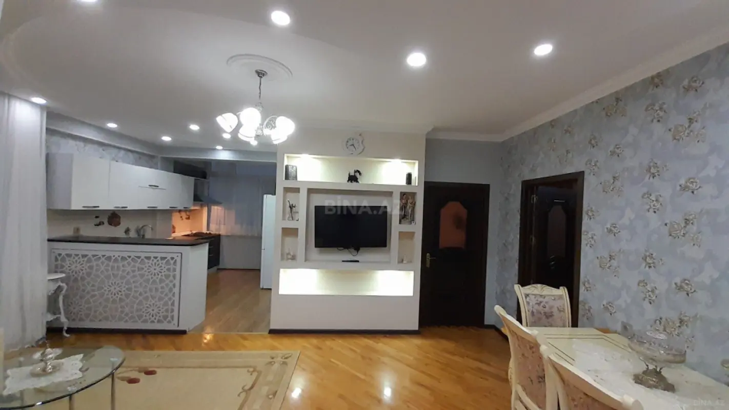 Satılır 3 otaqlı mənzil 73 m²