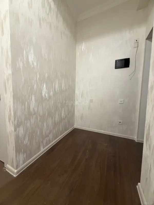 Satılır 2 otaqlı mənzil 70 m²