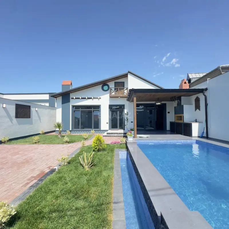 Satılır 4 otaqlı həyət evi 160 m²