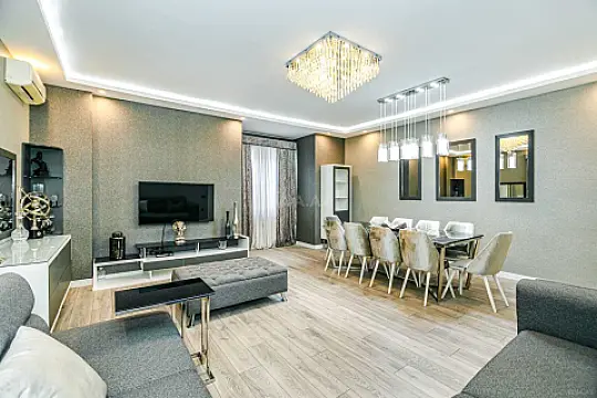 Kirayə verilir 4 otaqlı mənzil 170 m² — Bakı 4 otaq 170.00 m²