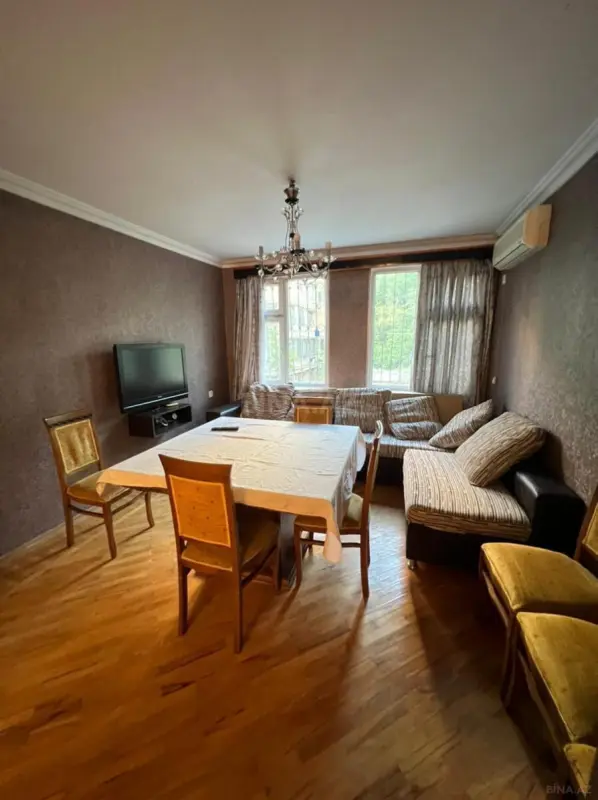 Satılır 3 otaqlı mənzil 100 m²