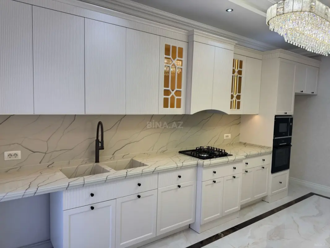 Satılır 3 otaqlı mənzil 96 m²