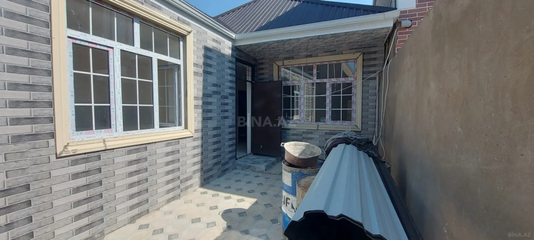 Satılır 2 otaqlı həyət evi 80 m²
