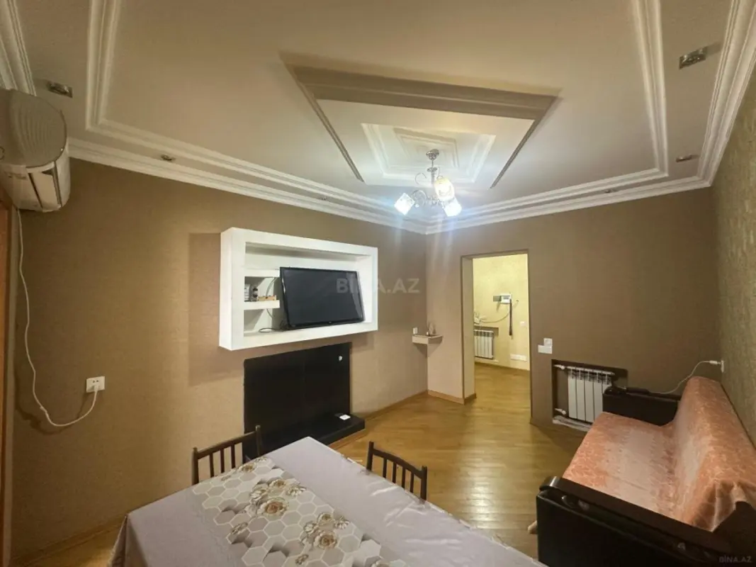 Kirayə verilir 2 otaqlı mənzil 65 m²