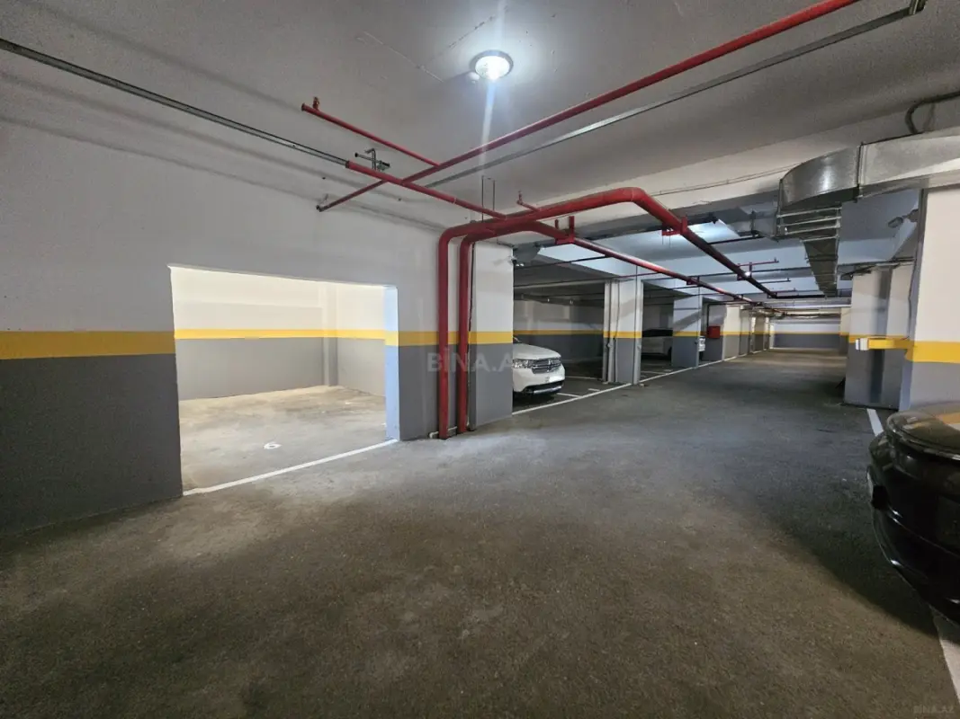 Satılır qaraj 949 m²
