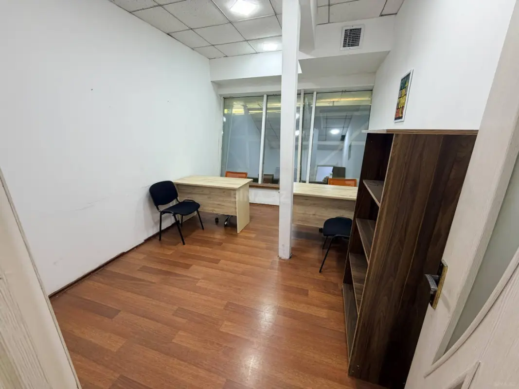 Kirayə verilir 1 otaqlı ofis 14 m²