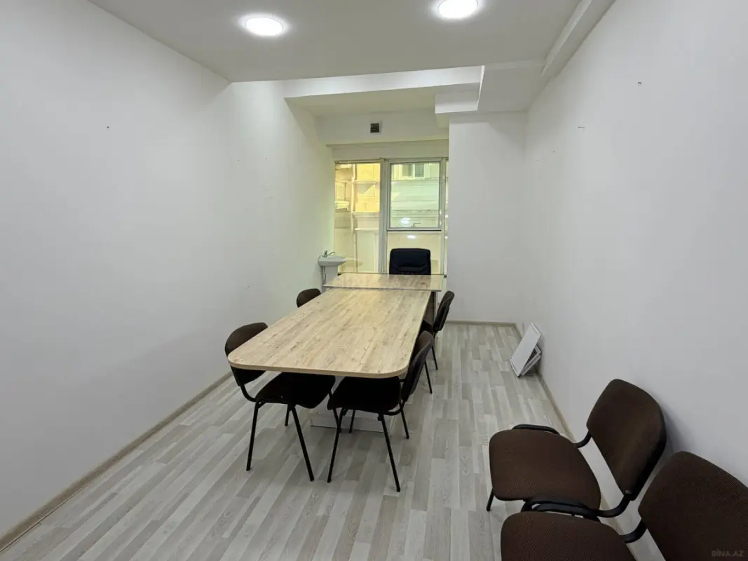 Kirayə verilir 1 otaqlı ofis 21 m²