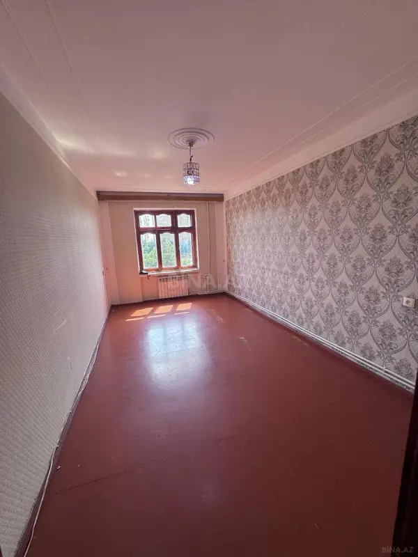 Satılır 1 otaqlı mənzil 40 m²