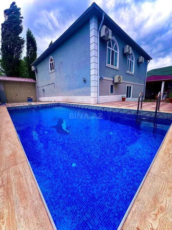 Kirayə verilir 4 otaqlı həyət evi 160 m²