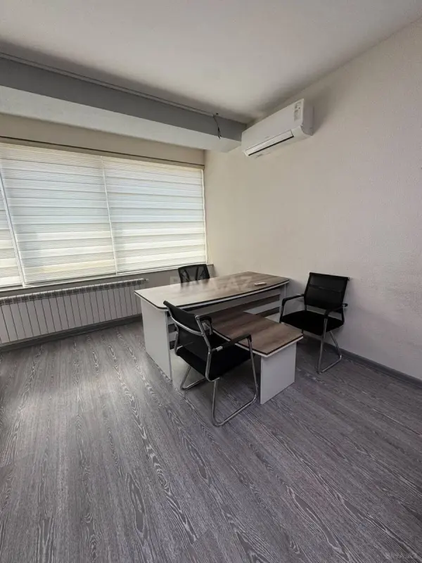 Kirayə verilir 1 otaqlı ofis 40 m²