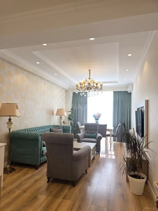 Satılır 3 otaqlı mənzil 114 m²