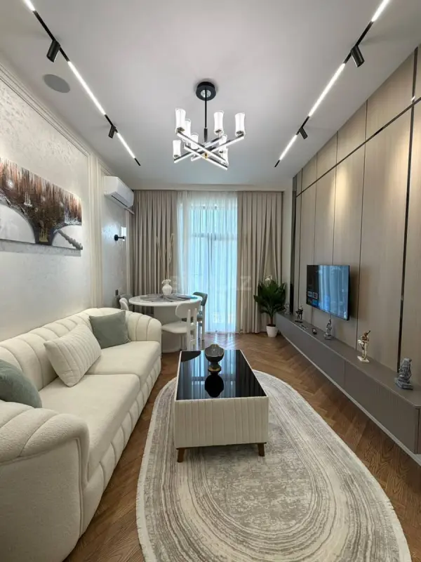 Satılır 2 otaqlı mənzil 64 m²