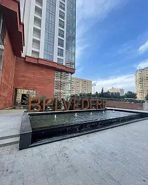 Satılır 4 otaqlı mənzil 181 m² — Bakı 4 otaq 181.00 m²