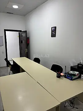 Kirayə verilir 1 otaqlı ofis 18 m² — Bakı, Sahil qəs. 1 otaq 18.00 m²