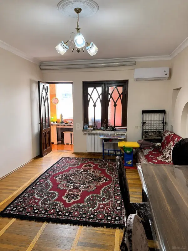 Satılır 2 otaqlı mənzil 55 m²