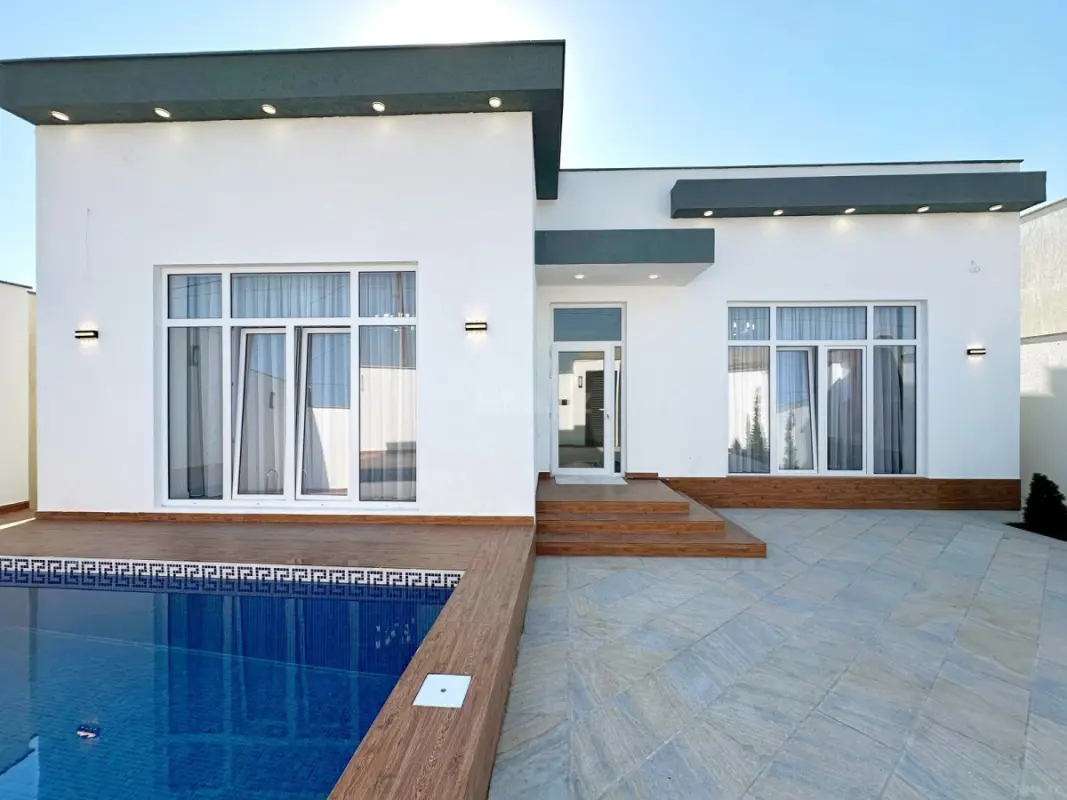 Satılır 4 otaqlı həyət evi 145 m²