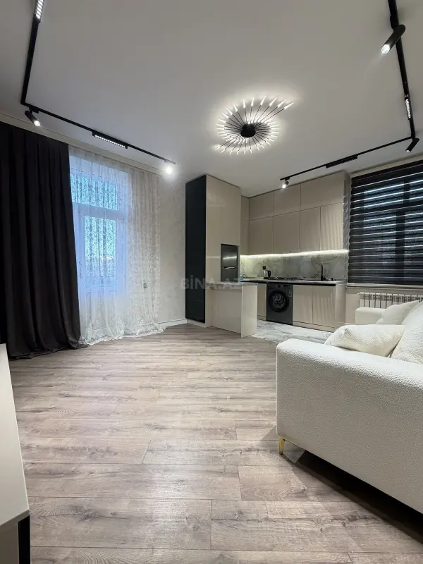 Satılır 2 otaqlı mənzil 43 m²