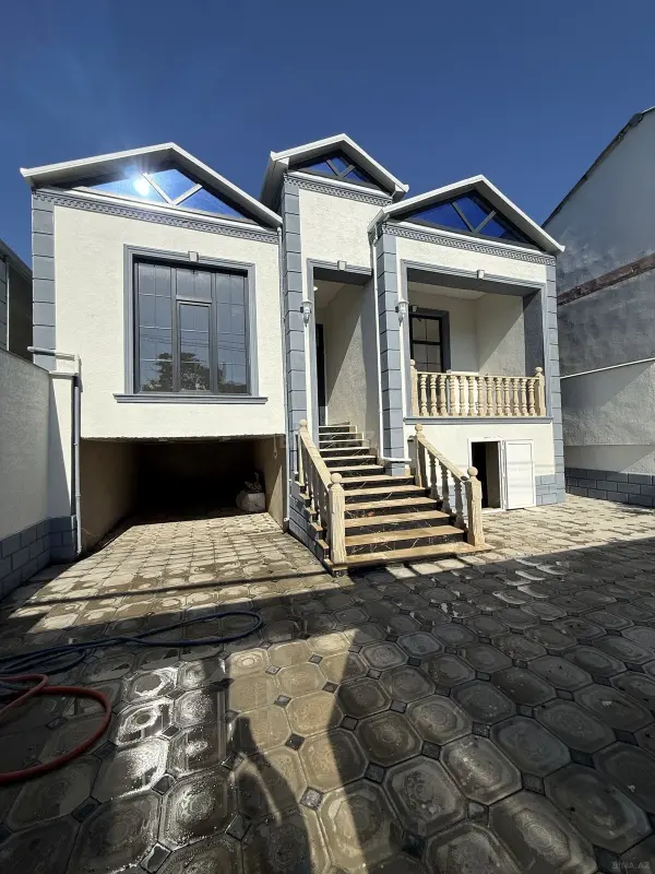 Satılır 4 otaqlı həyət evi 100 m²