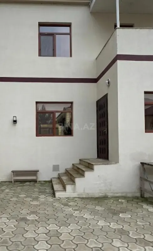 Satılır 5 otaqlı həyət evi 165 m²