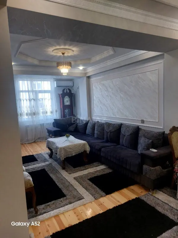 Satılır 3 otaqlı mənzil 72 m²