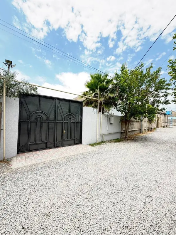 Satılır 4 otaqlı həyət evi 154 m²