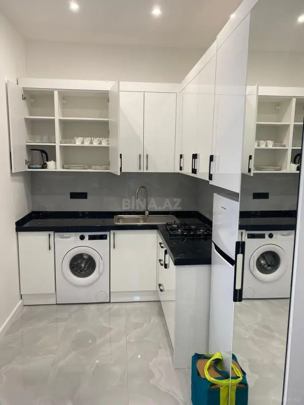 Kirayə verilir 2 otaqlı mənzil 70 m²