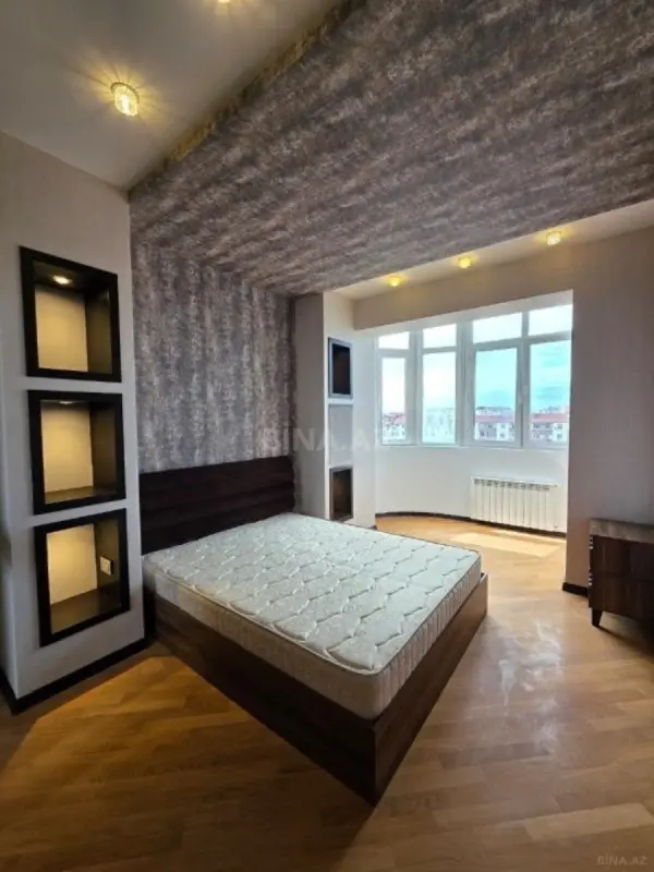 Satılır 2 otaqlı mənzil 72 m²
