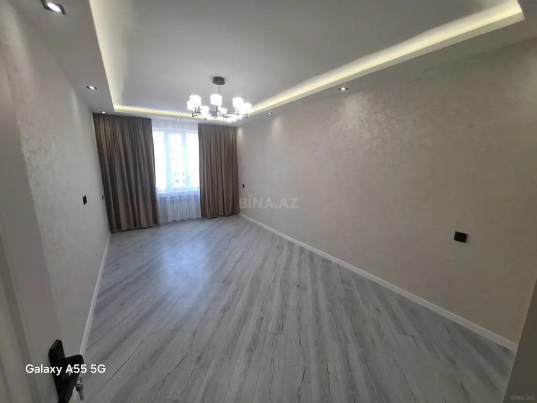 Satılır 2 otaqlı mənzil 52 m²