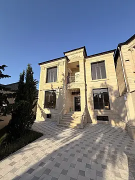Satılır 6 otaqlı həyət evi 390 m² — Bakı, Qaraçuxur 6 otaq 390.00 m²