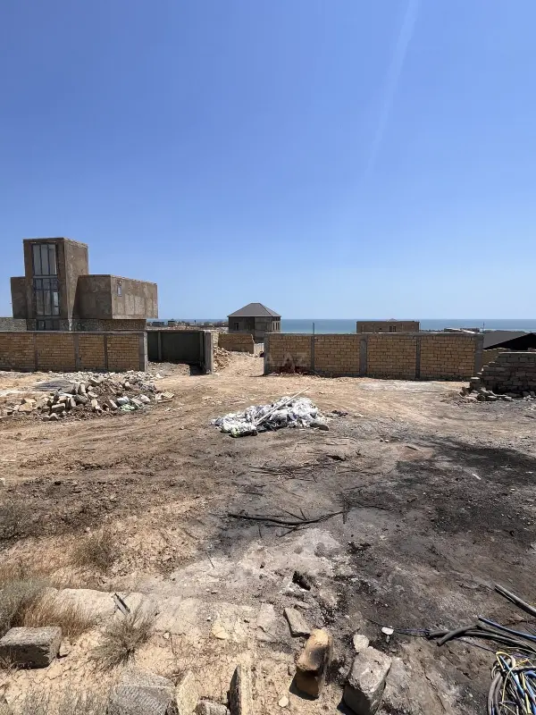 Satılır torpaq sahəsi 2 m²