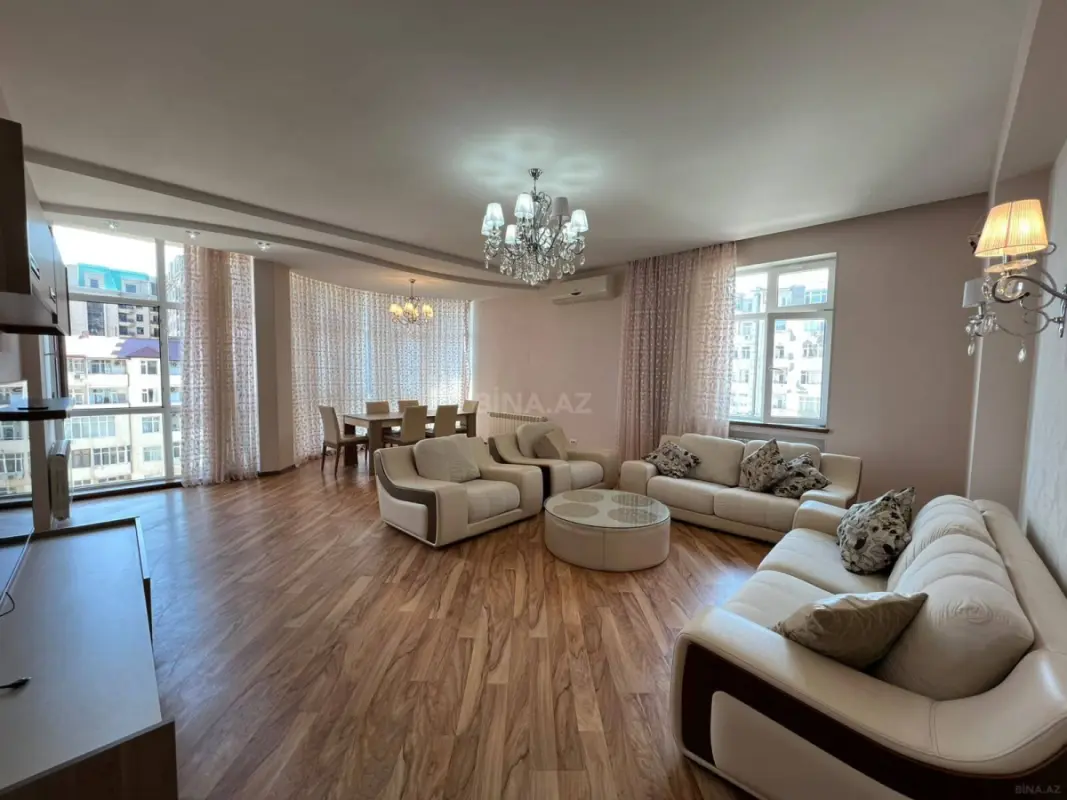 Kirayə verilir 4 otaqlı mənzil 180 m²