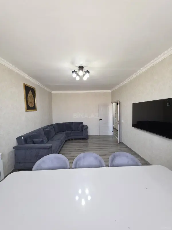 Satılır 4 otaqlı mənzil 100 m²