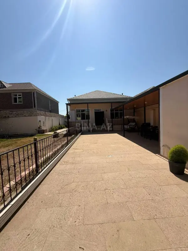 Satılır 4 otaqlı həyət evi 120 m²
