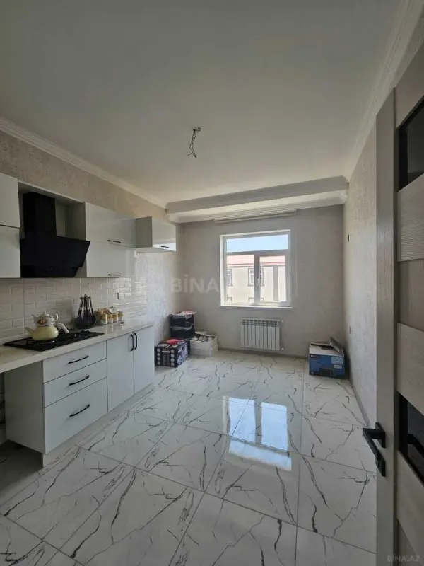 Satılır 3 otaqlı mənzil 82 m²