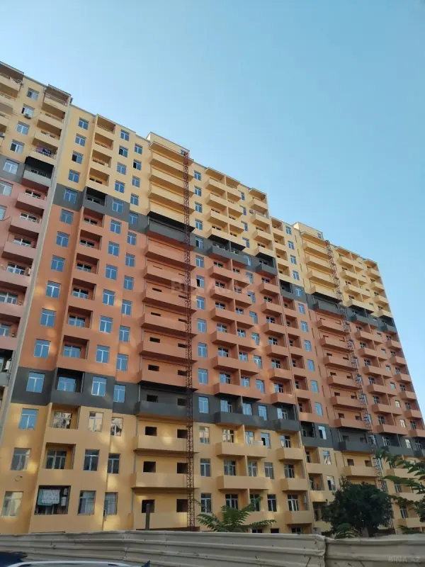 Satılır 2 otaqlı mənzil 80 m²