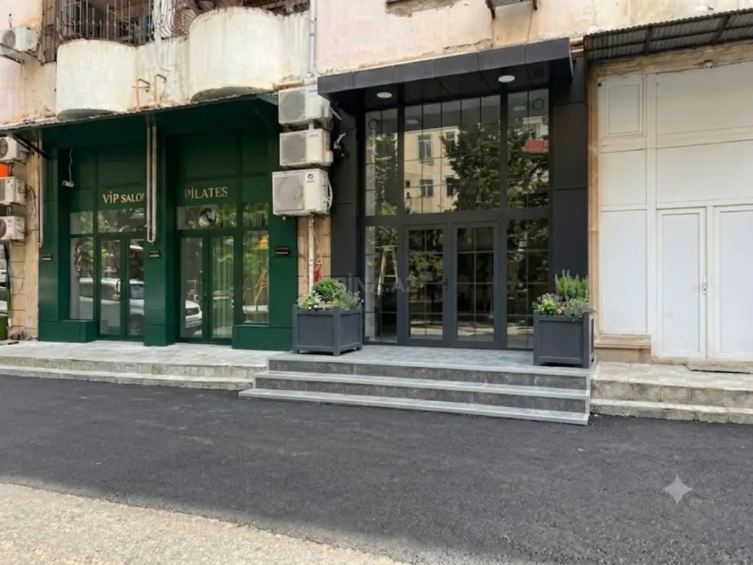 Satılır obyekt 60 m²