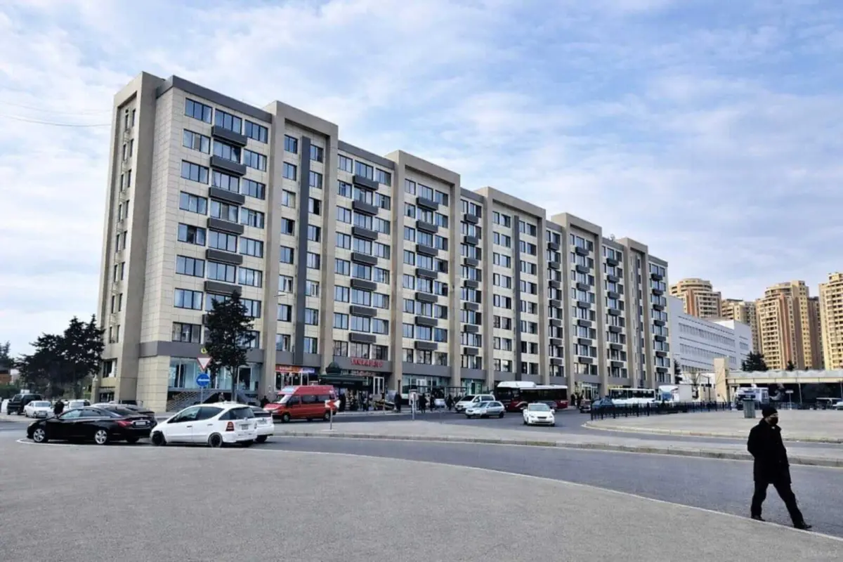 Satılır 2 otaqlı mənzil 70 m²
