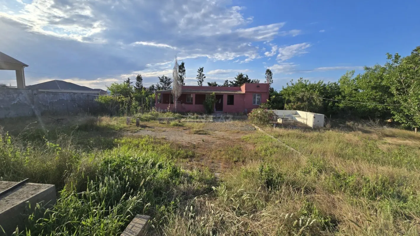 Satılır torpaq sahəsi 10 m²