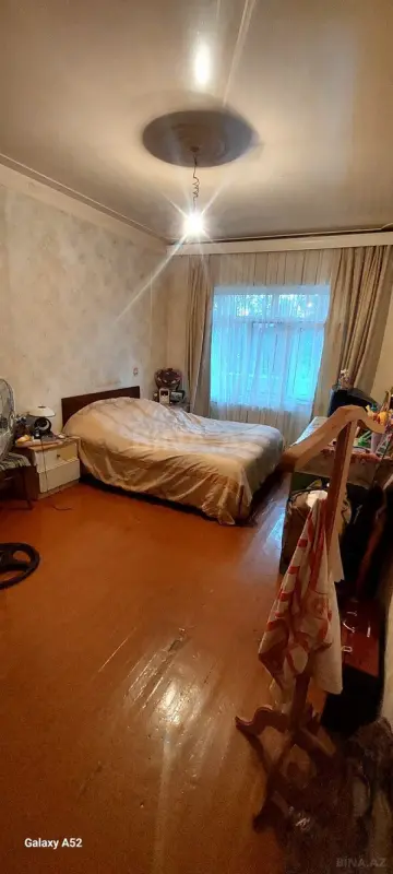 Satılır 5 otaqlı mənzil 110 m²