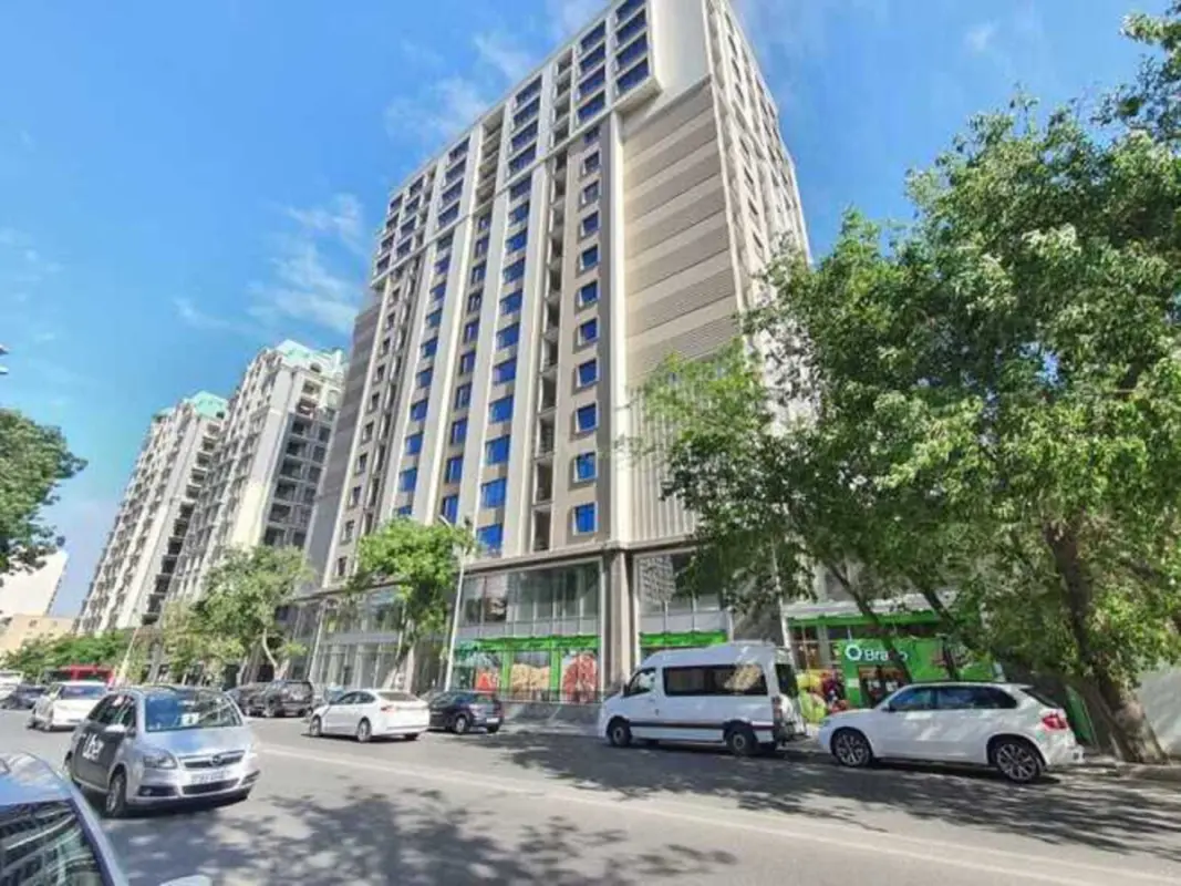 Satılır 2 otaqlı mənzil 91 m²