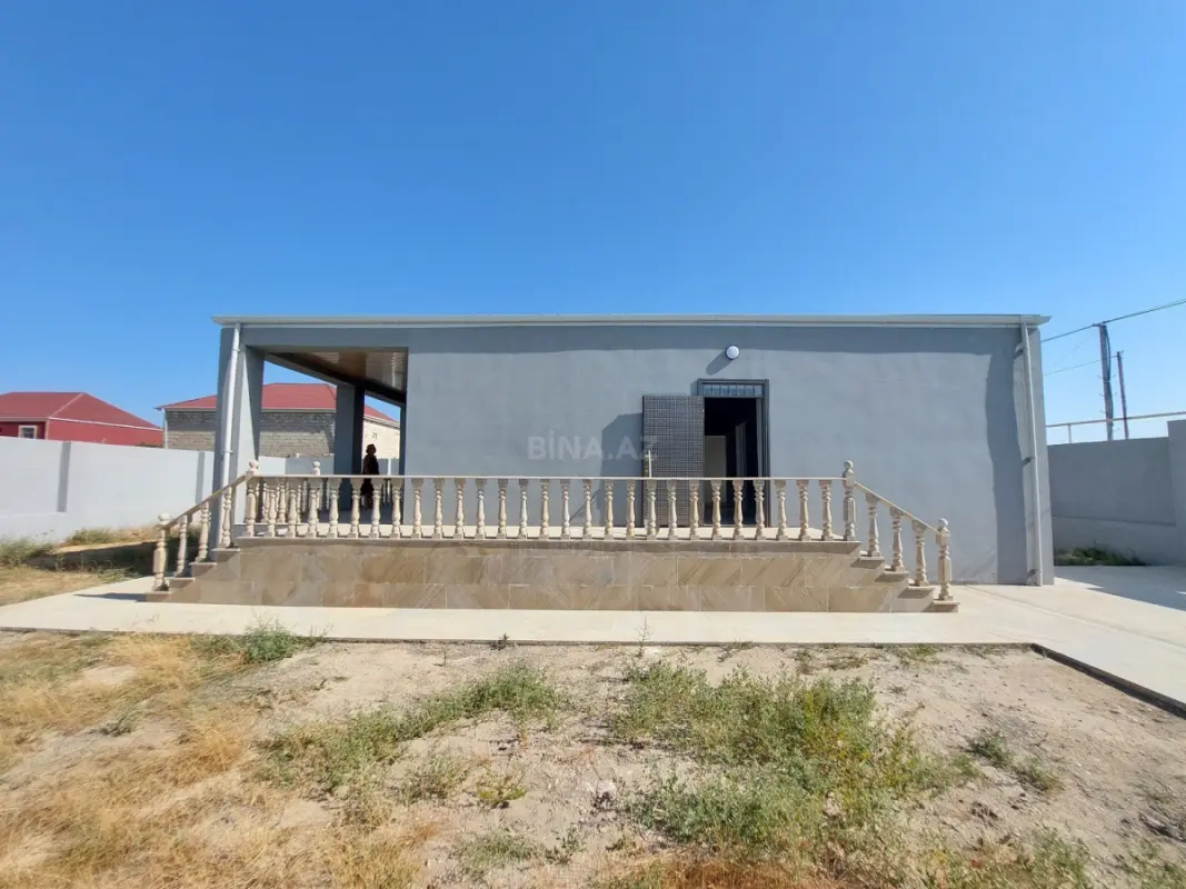 Satılır 3 otaqlı həyət evi 130 m²